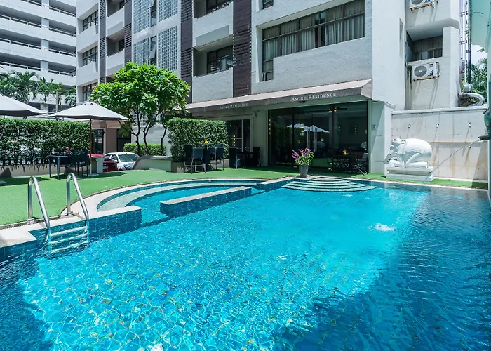 Hotel with view: Asoke Residence Sukhumvit By Uhg